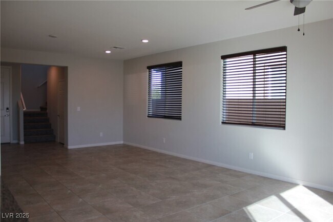 Building Photo - 7632 Bandon Cliffs St