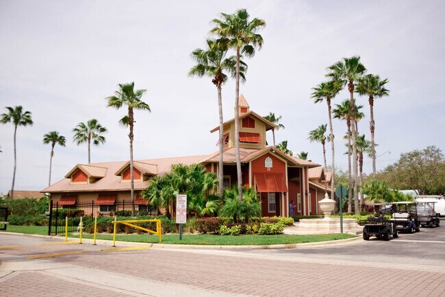 Building Photo - Recently Renovated. 2 bedroom and 2 bath condo at Villa del Sol