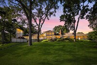 Building Photo - 11 Beachside Common