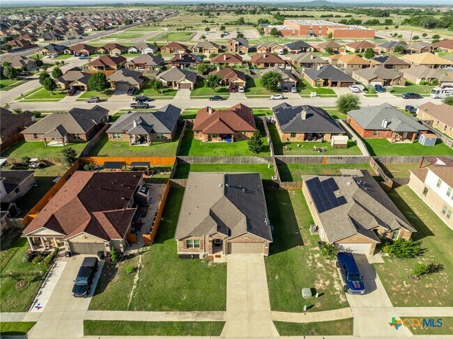 Building Photo - 3410 Cottonpatch Dr