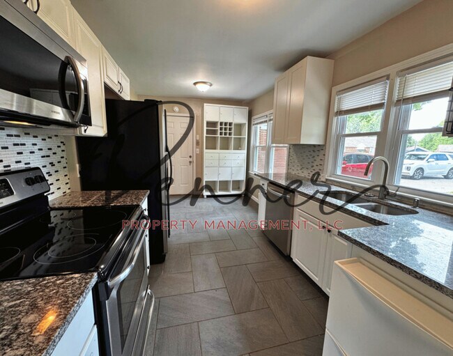 Building Photo - 3638 Blue Ridge Blvd