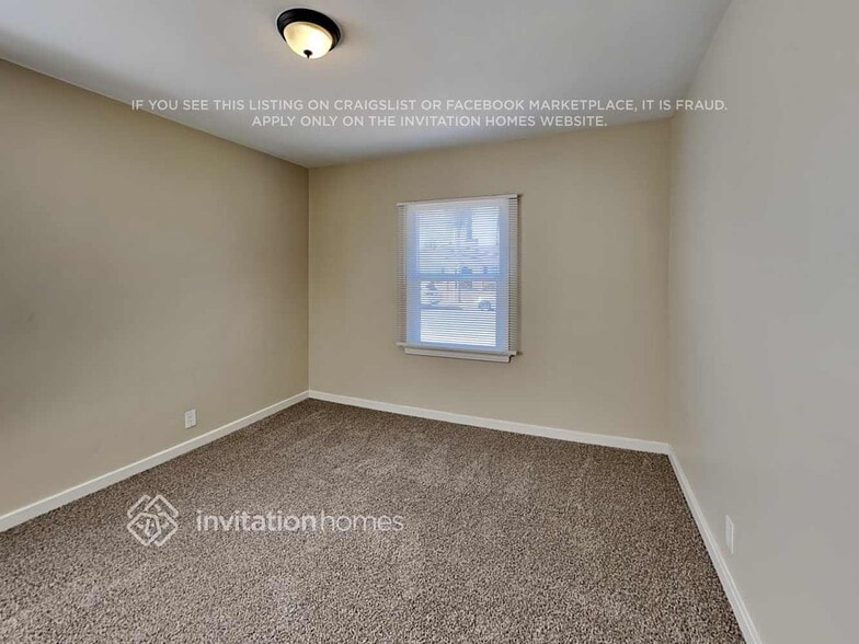 Building Photo - 6556 Beeman Ave