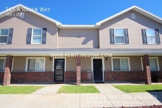 Building Photo - 567 Raven Way