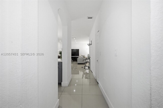 Building Photo - 14030 SW 49th St