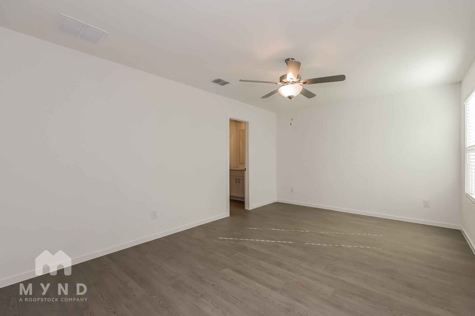 Building Photo - 2712 Ctr Crk Ln