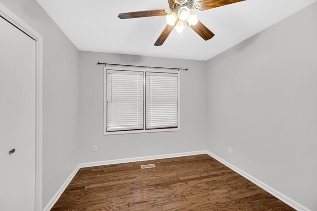 Building Photo - 2848 W 64th Ct