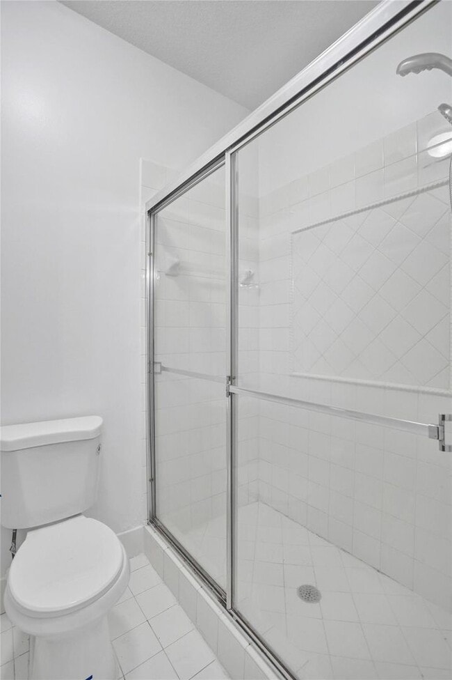 Building Photo - 3313 NW 29th Ct