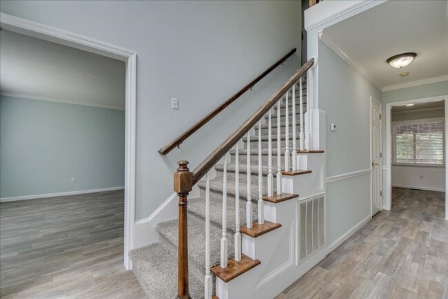 Building Photo - 787 Springbrook Cir