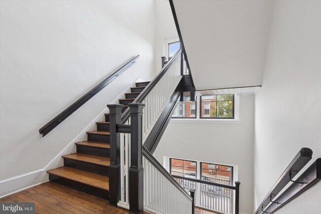 Building Photo - 246 Fitzwater St