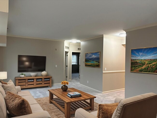 Building Photo - 227 Main St