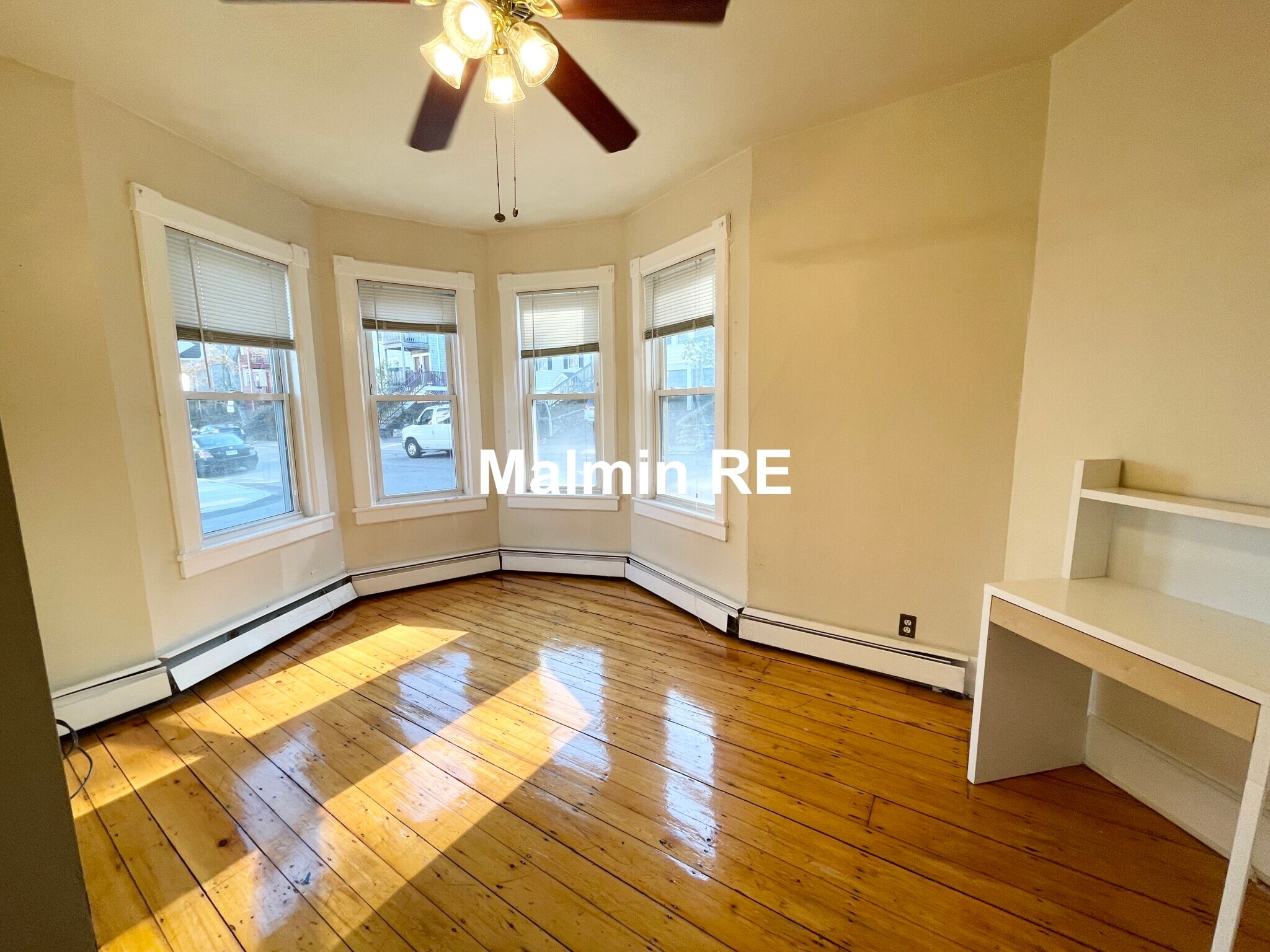 Building Photo - 19 Sachem St