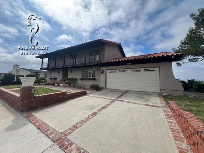 Building Photo - 5 bedroom 4 bath in Rancho Palos Verdes