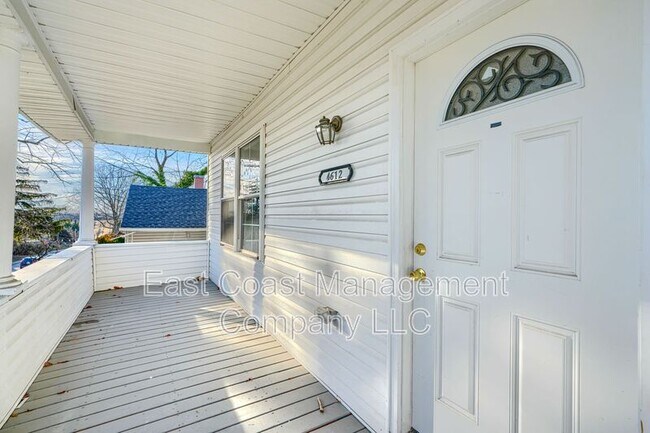 Building Photo - 4612 Schley Ave