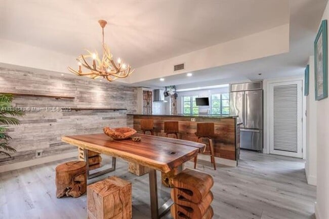 Building Photo - 100 Jefferson Ave