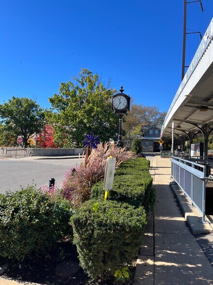 Building Photo - 1 S Chester Rd