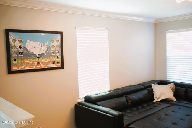 Building Photo - 14629 Serenoa Dr