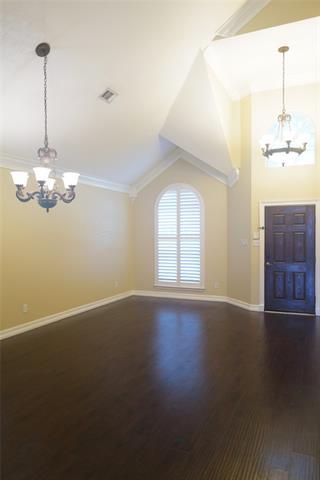 Building Photo - 9212 Regal Oaks Dr