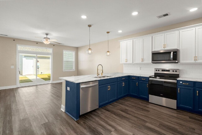 Building Photo - 407 Stoneleigh Ln