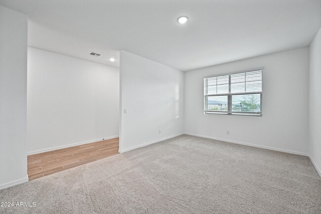 Building Photo - 7632 W Saddlehorn Rd