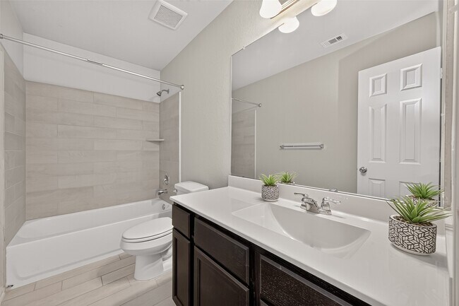 Building Photo - 2122 Artic Loon Dr