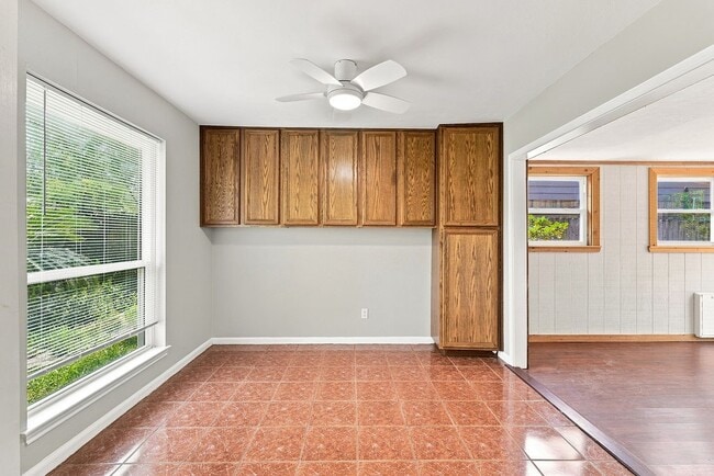 Building Photo - 15706 Cavendish Dr