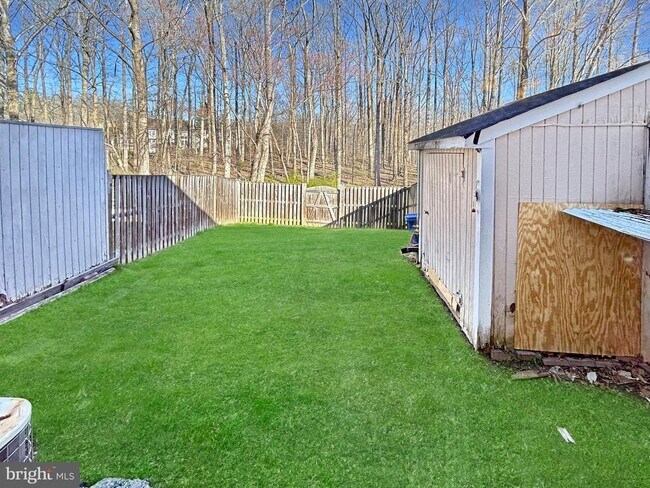 Building Photo - 14423 Pebble Hill Ln