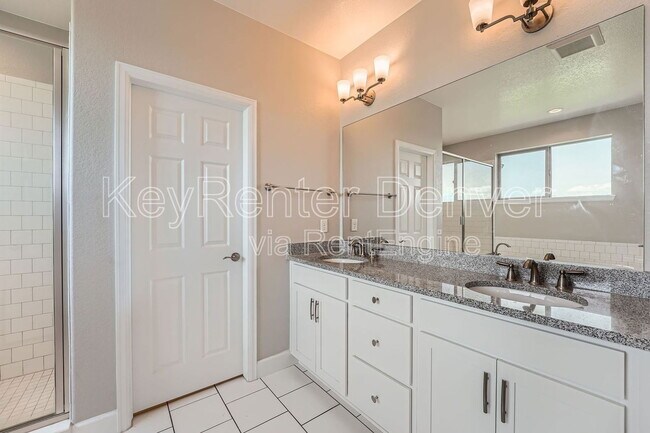 Building Photo - 3573 S Lisbon Ct