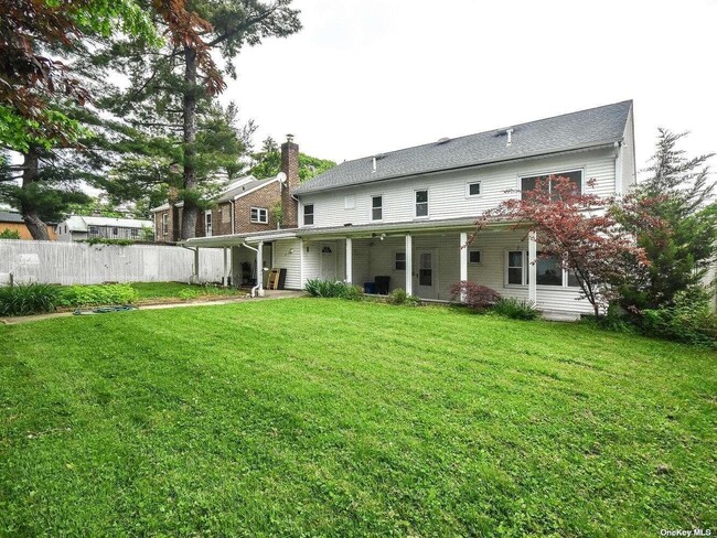 Building Photo - 39 Graywood Rd