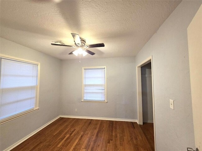 Building Photo - 4701 N Independence Ave