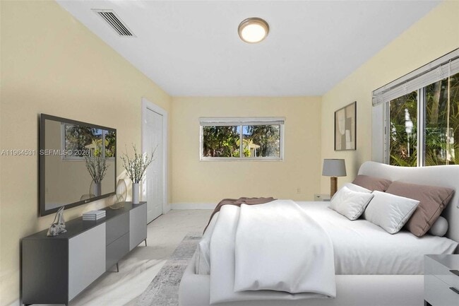 Building Photo - 6851 SW 48th Terrace