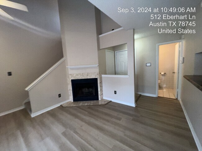 Primary Photo - 512 Eberhart Ln