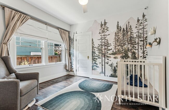 Building Photo - Beautifully Remodeled Classic Craftsman in Prime Portland Location