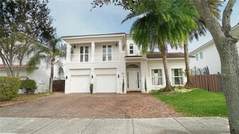 Building Photo - 7031 NW 113th Ct