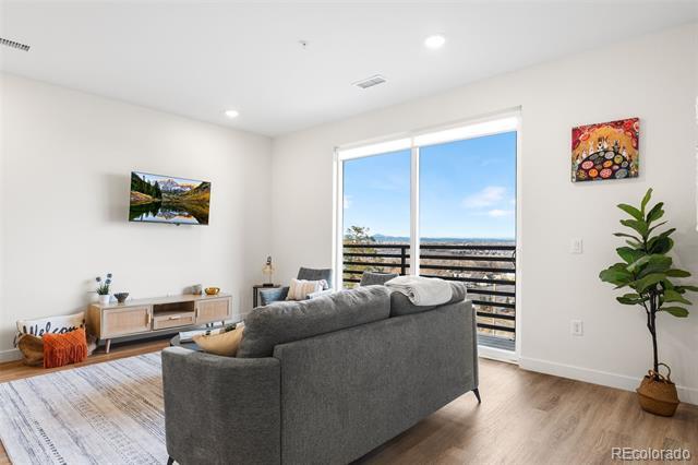 Building Photo - 2876 W 53rd Ave