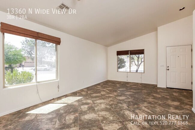 Building Photo - 13360 N Wide View Dr