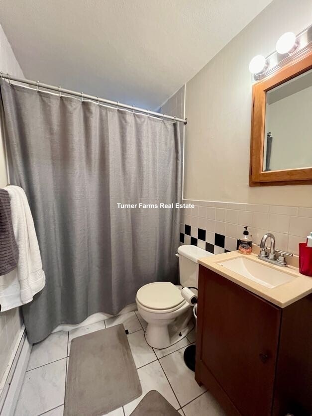 Building Photo - 108 Perkins St