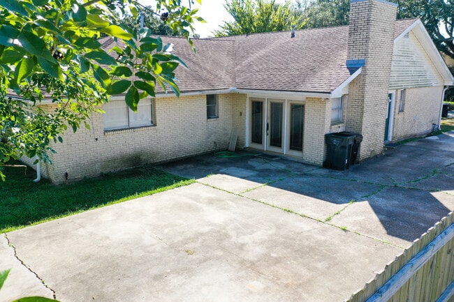 Building Photo - 3534 Huntlee Dr