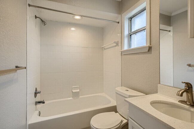 Building Photo - 2144 Dunsford Terrace