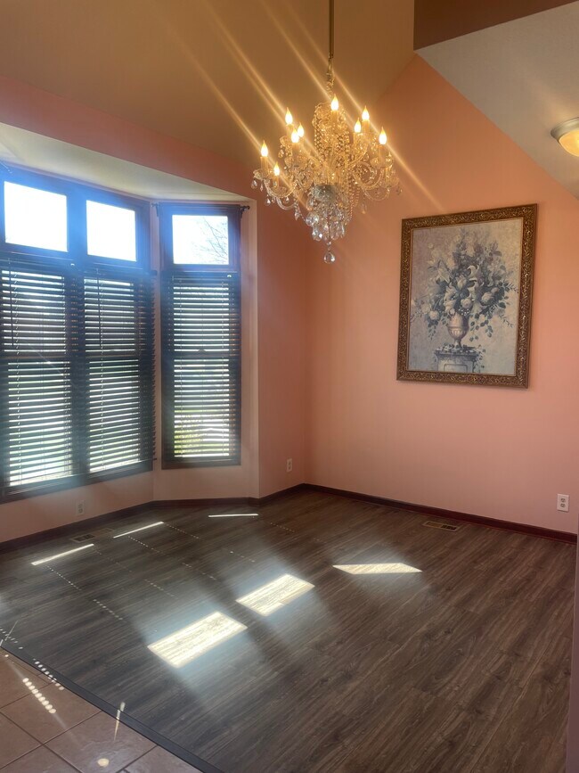 Building Photo - 8300 W 148th St