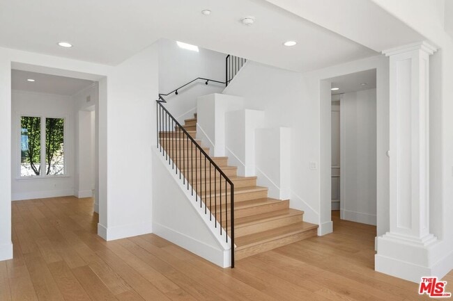 Building Photo - 16649 Cll Haleigh