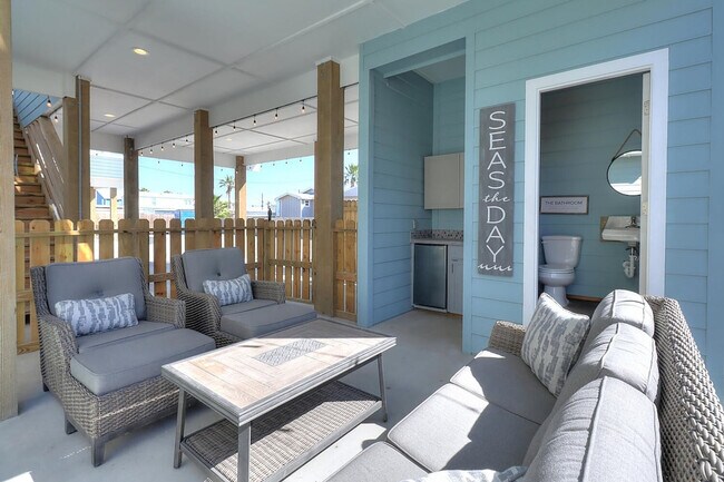 Building Photo - 1624 Eleventh St