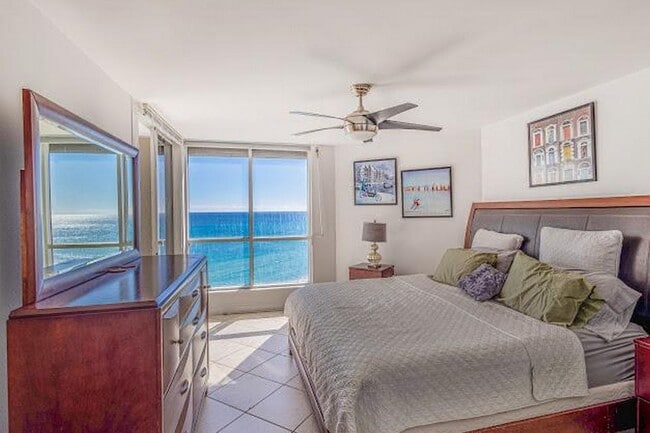 Building Photo - 6767 Collins Ave