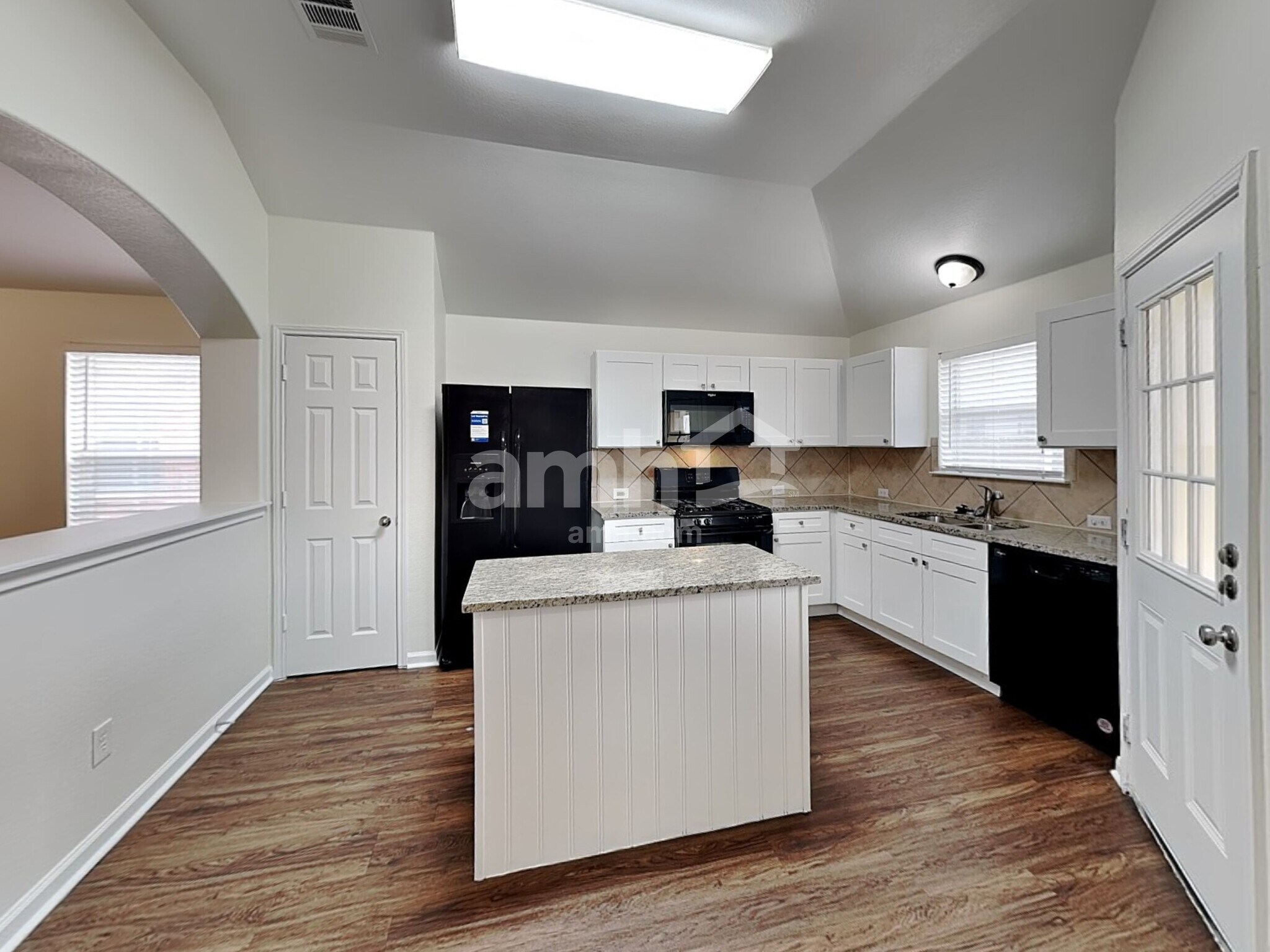 Building Photo - 3908 Rocky Shore Ln