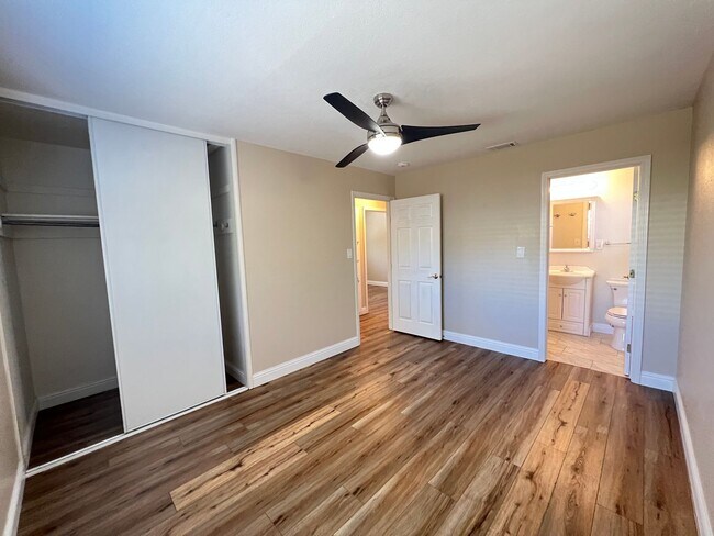 Building Photo - Single Story 3 bedroom In Cute Treelined Vallejo Neighborhood