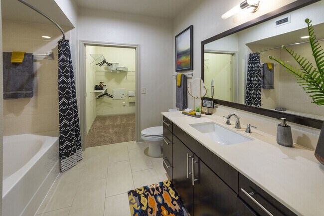 Building Photo - Limited-Time Incentive: 8 Weeks Free & $0 ...