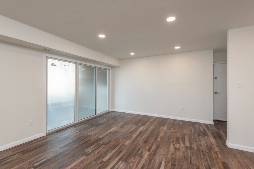 Building Photo - 2203 Melson Rd