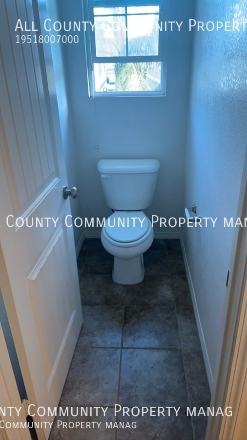 Building Photo - 40298 Hannah Way