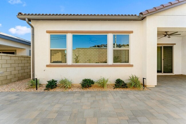 Building Photo - 73774 Mojave Desert Dr