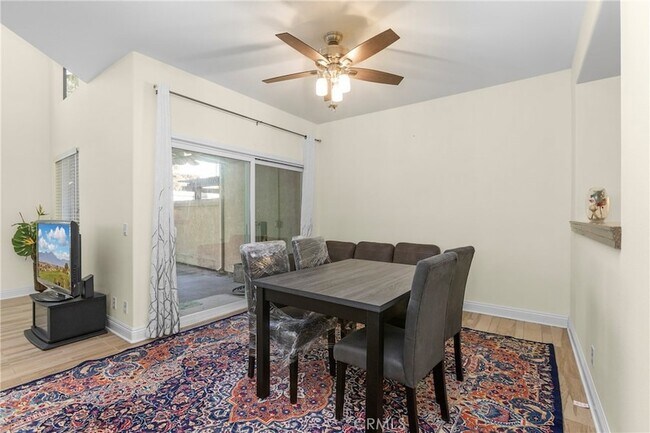 Building Photo - 134 Encantado Canyon