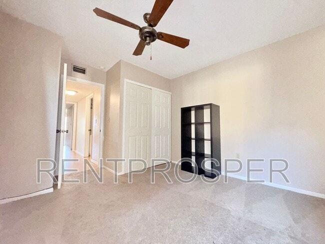 Building Photo - 4135 Player Cir